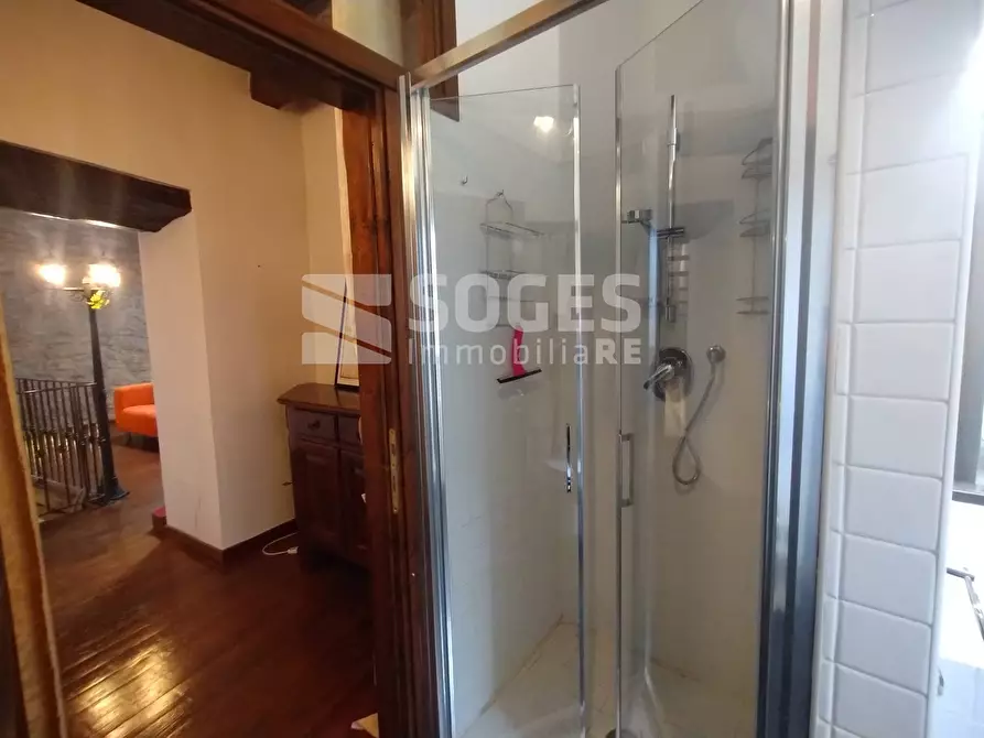 Immagine 23 di Camera in vendita  in frazione Turicchi a Rufina