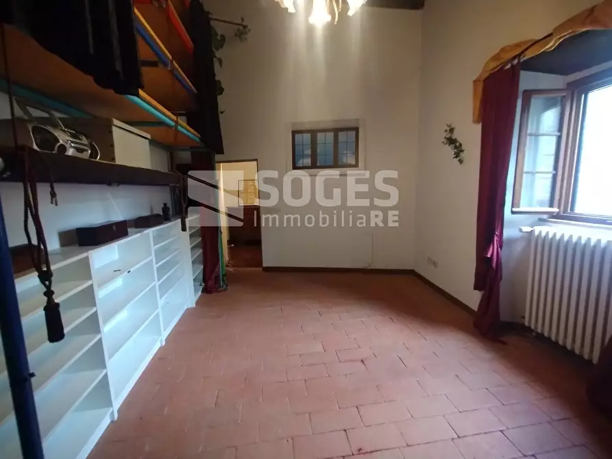 Immagine 25 di Camera in vendita  in frazione Turicchi a Rufina