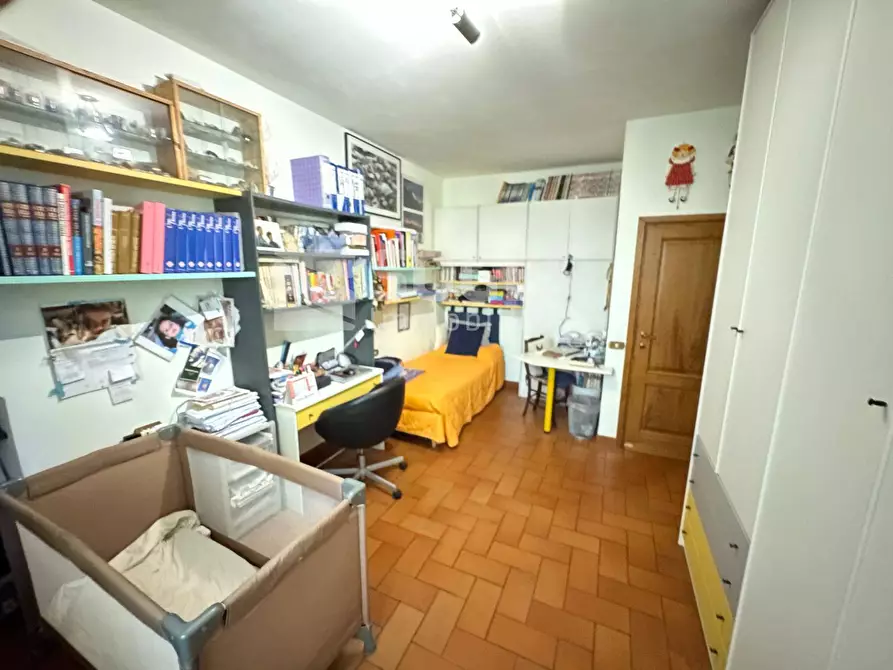 Immagine 15 di Appartamento in vendita  in Via Fabbrini a Figline E Incisa Valdarno