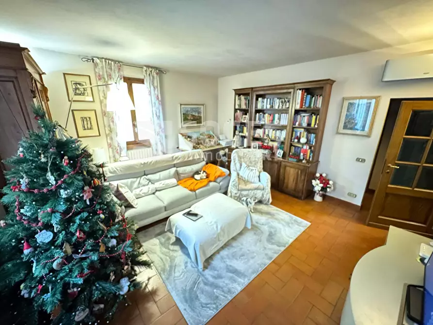 Immagine 7 di Appartamento in vendita  in Via Fabbrini a Figline E Incisa Valdarno