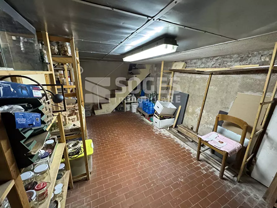 Immagine 25 di Appartamento in vendita  in Via Fabbrini a Figline E Incisa Valdarno