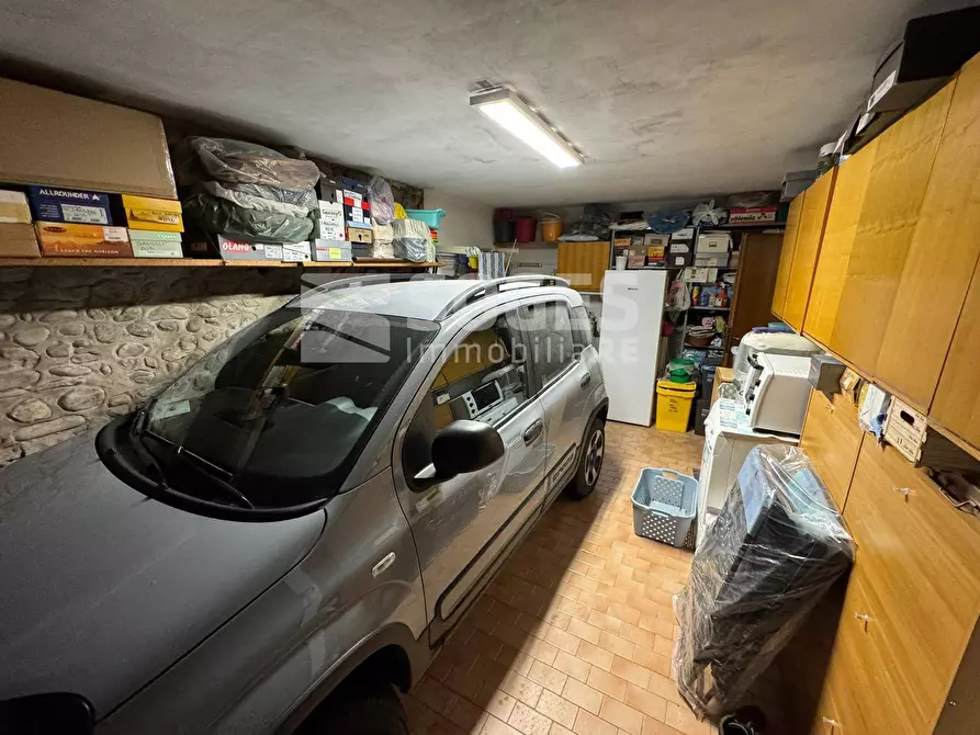 Immagine 24 di Appartamento in vendita  in Via Fabbrini a Figline E Incisa Valdarno