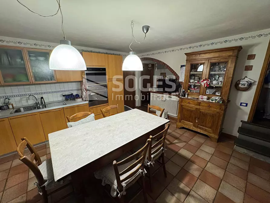 Immagine 3 di Appartamento in vendita  in Via Fabbrini a Figline E Incisa Valdarno