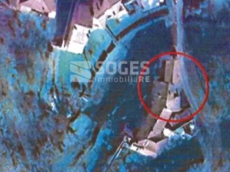 Immagine 9 di Appartamento in vendita  in Via dello Stecco a Figline E Incisa Valdarno