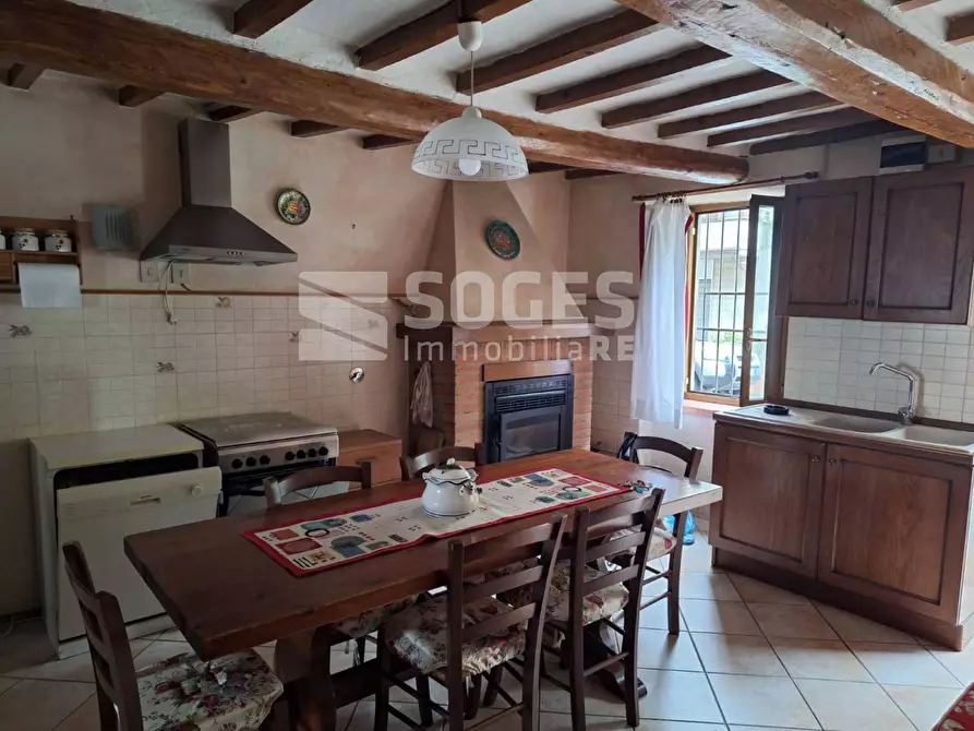 Immagine 2 di Appartamento in vendita  in Via IV Novembre a Reggello