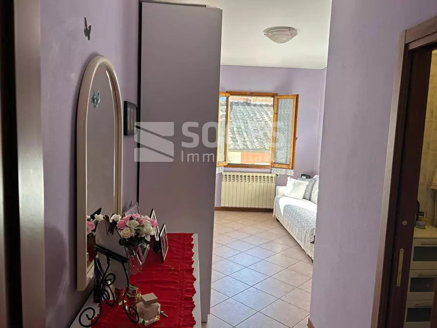 Immagine 7 di Appartamento in vendita  in Via Fabbrini a Figline E Incisa Valdarno