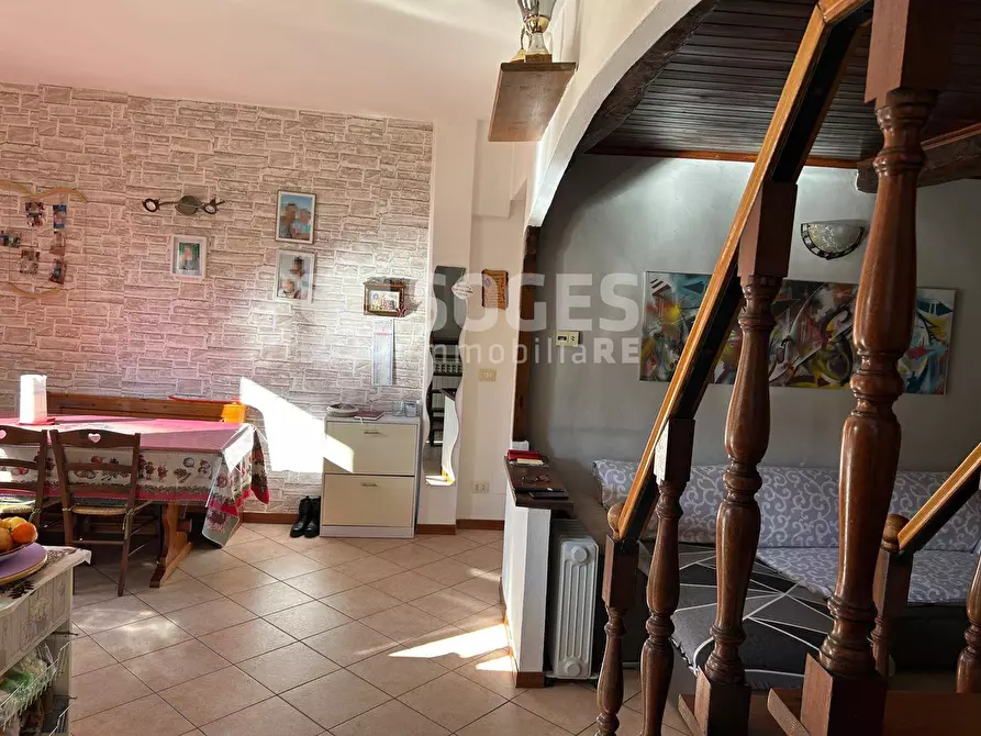 Immagine 5 di Appartamento in vendita  in Via Fabbrini a Figline E Incisa Valdarno