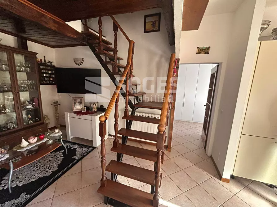 Immagine 11 di Appartamento in vendita  in Via Fabbrini a Figline E Incisa Valdarno