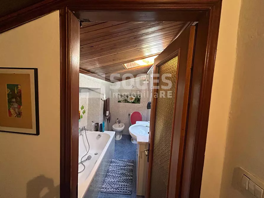 Immagine 19 di Appartamento in vendita  in Via Fabbrini a Figline E Incisa Valdarno