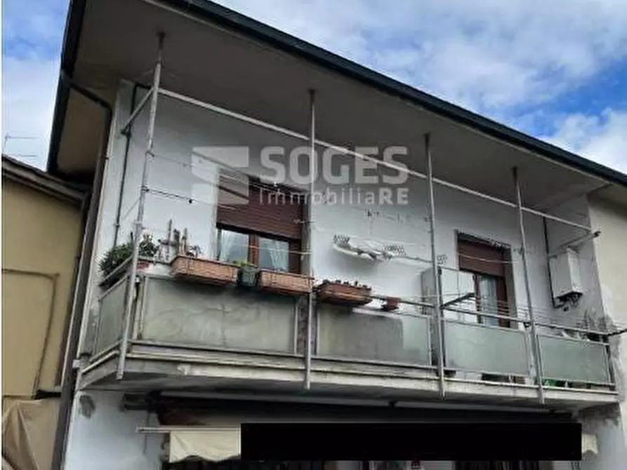 Immagine 17 di Appartamento in vendita  in Via Livornese a Lastra A Signa