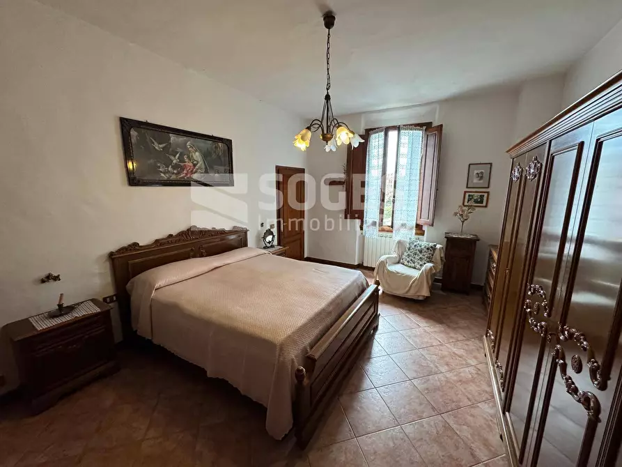 Immagine 12 di Appartamento in vendita  in Via Castellana a Figline E Incisa Valdarno