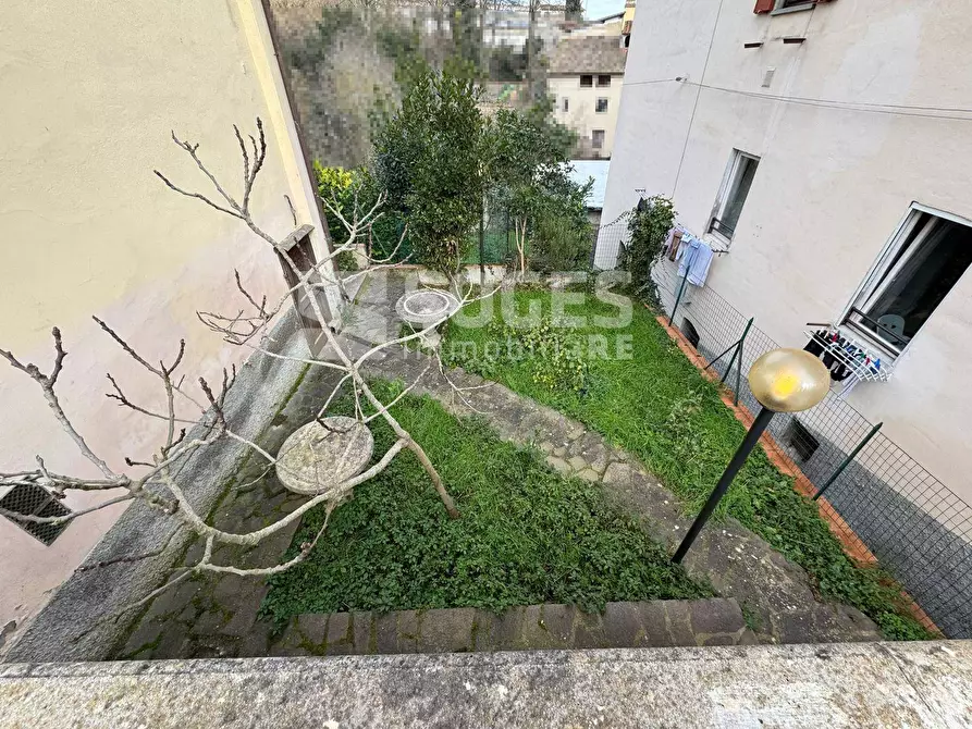 Immagine 18 di Appartamento in vendita  in Via Castellana a Figline E Incisa Valdarno