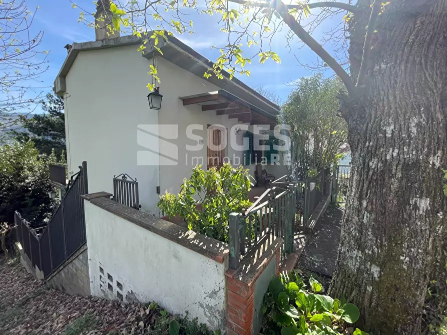 Immagine 17 di Appartamento in vendita  in Pian di Melosa a Reggello