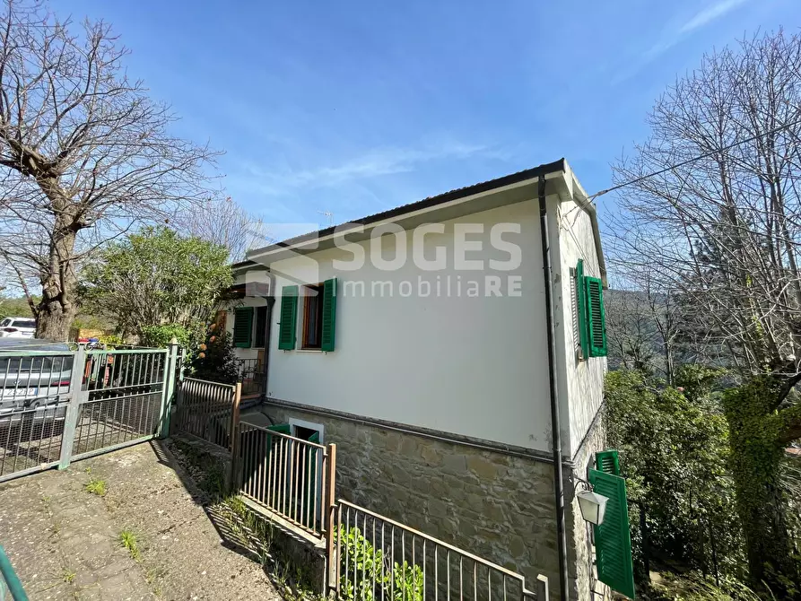 Immagine 18 di Appartamento in vendita  in Pian di Melosa a Reggello