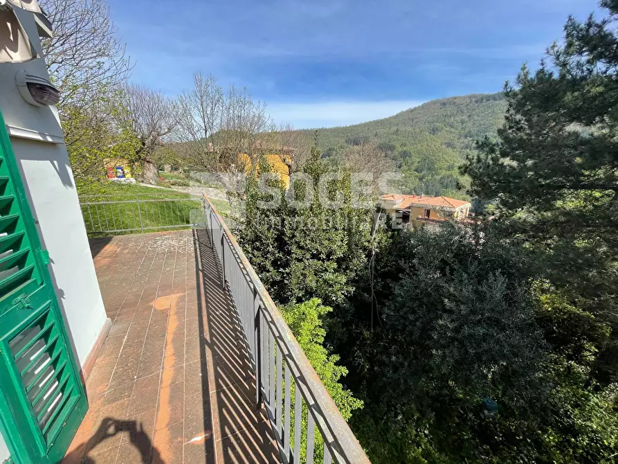 Immagine 25 di Appartamento in vendita  in Pian di Melosa a Reggello