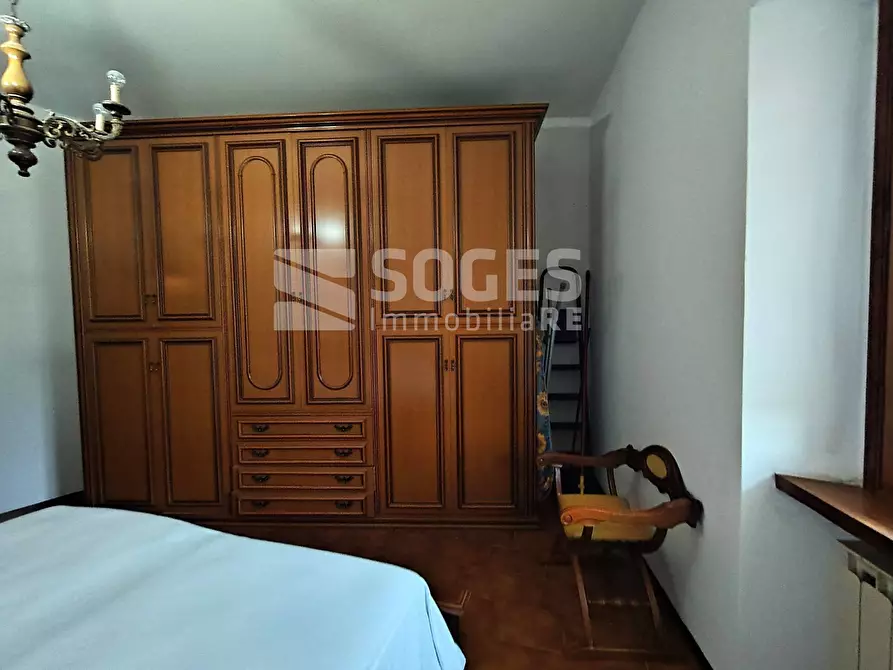 Immagine 11 di Appartamento in vendita  in Piazza Umberto a Londa