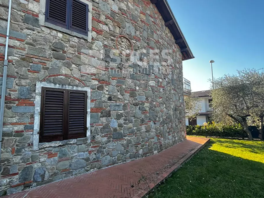 Immagine 30 di Villa in vendita  in montemarciano a Terranuova Bracciolini