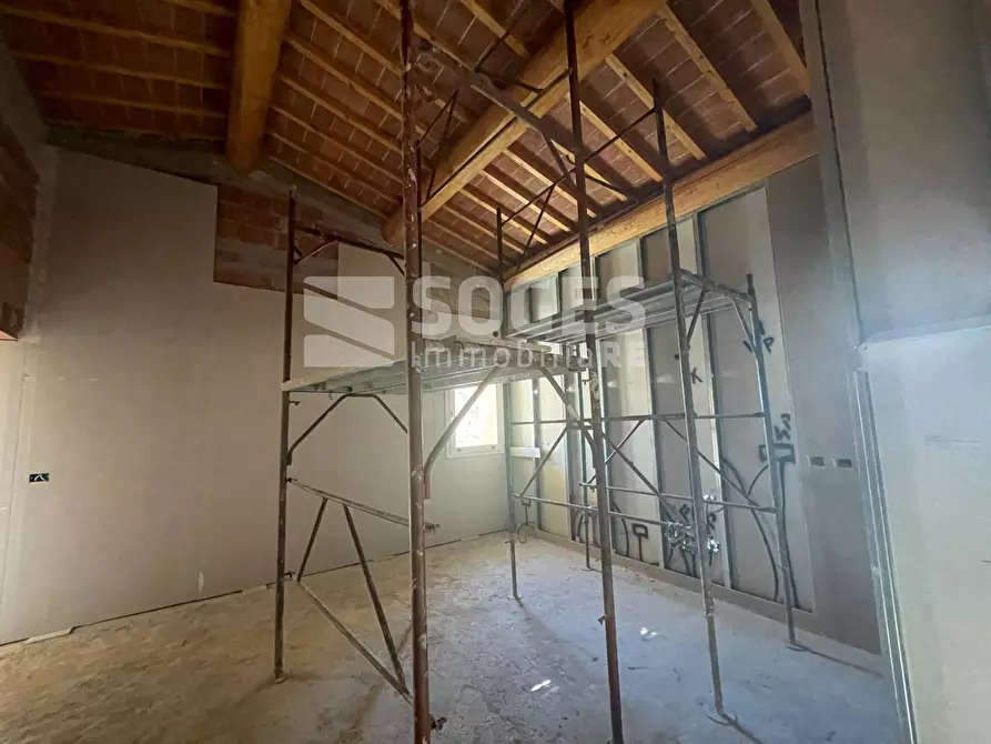 Immagine 15 di Rustico / casale in vendita  in Via Ciro Menotti a Reggello