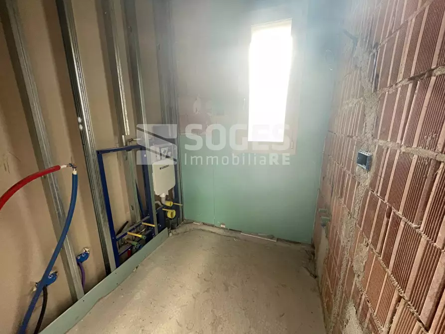 Immagine 11 di Rustico / casale in vendita  in Via Ciro Menotti a Reggello