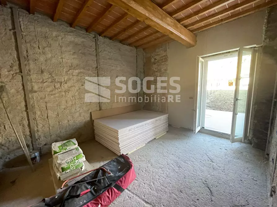 Immagine 23 di Rustico / casale in vendita  in Via Ciro Menotti a Reggello