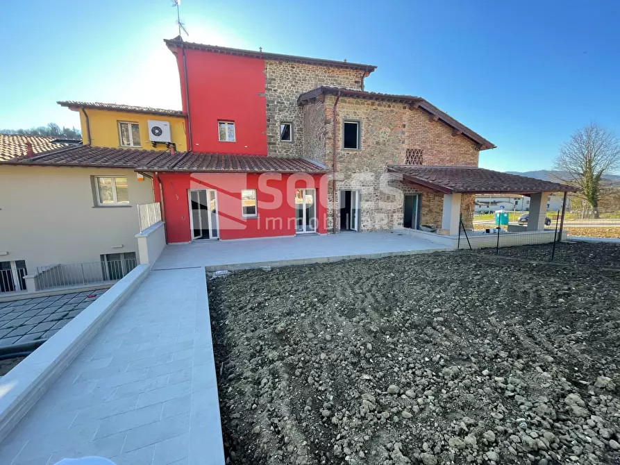 Immagine 2 di Rustico / casale in vendita  in Via Ciro Menotti a Reggello
