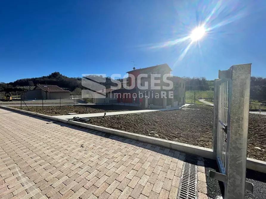 Immagine 13 di Rustico / casale in vendita  in Via Ciro Menotti a Reggello