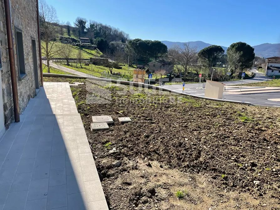 Immagine 17 di Rustico / casale in vendita  in Via Ciro Menotti a Reggello