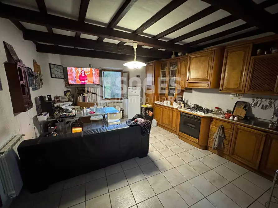 Immagine 1 di Appartamento in vendita  in Via del Varco a Reggello