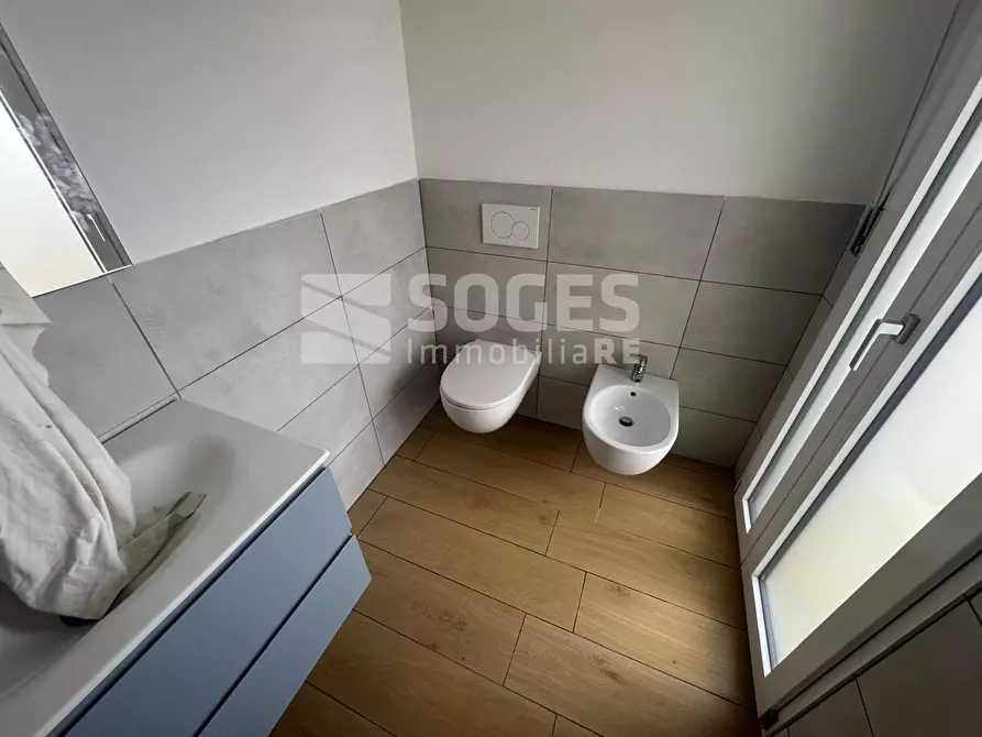 Immagine 12 di Appartamento in vendita  in Via Enrico Berlinguer a Figline E Incisa Valdarno