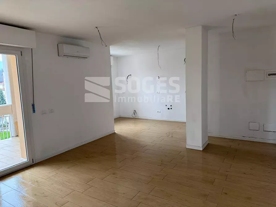 Immagine 5 di Appartamento in vendita  in Via Enrico Berlinguer a Figline E Incisa Valdarno