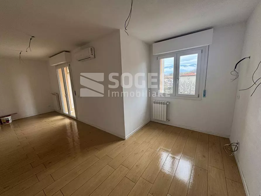 Immagine 3 di Appartamento in vendita  in Via Enrico Berlinguer a Figline E Incisa Valdarno