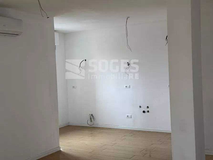 Immagine 6 di Appartamento in vendita  in Via Enrico Berlinguer a Figline E Incisa Valdarno