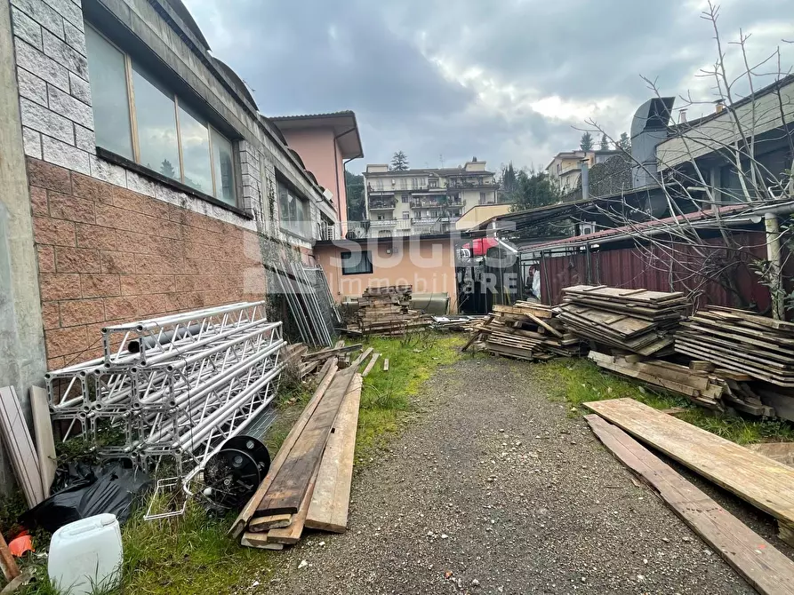 Immagine 27 di Locale commerciale in vendita  a Reggello