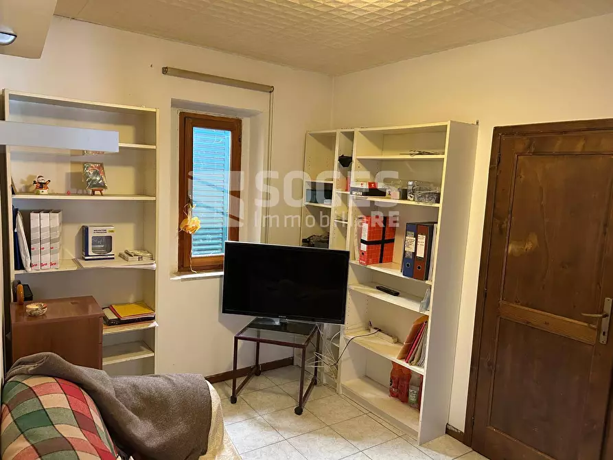 Immagine 8 di Appartamento in vendita  in Via Pasolini a Figline E Incisa Valdarno