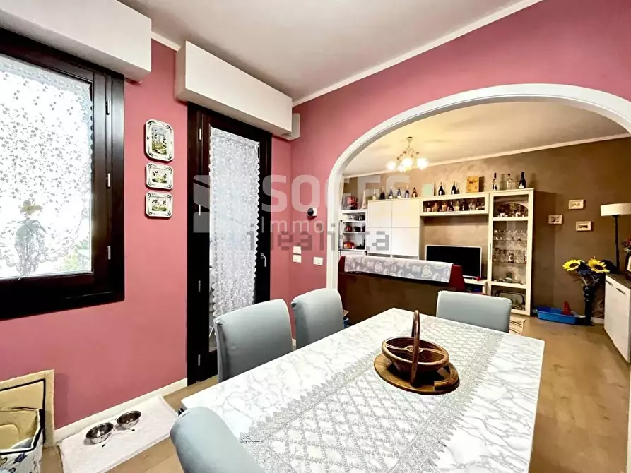 Immagine 4 di Appartamento in vendita  in Via giovanni xxiii a Cavriglia