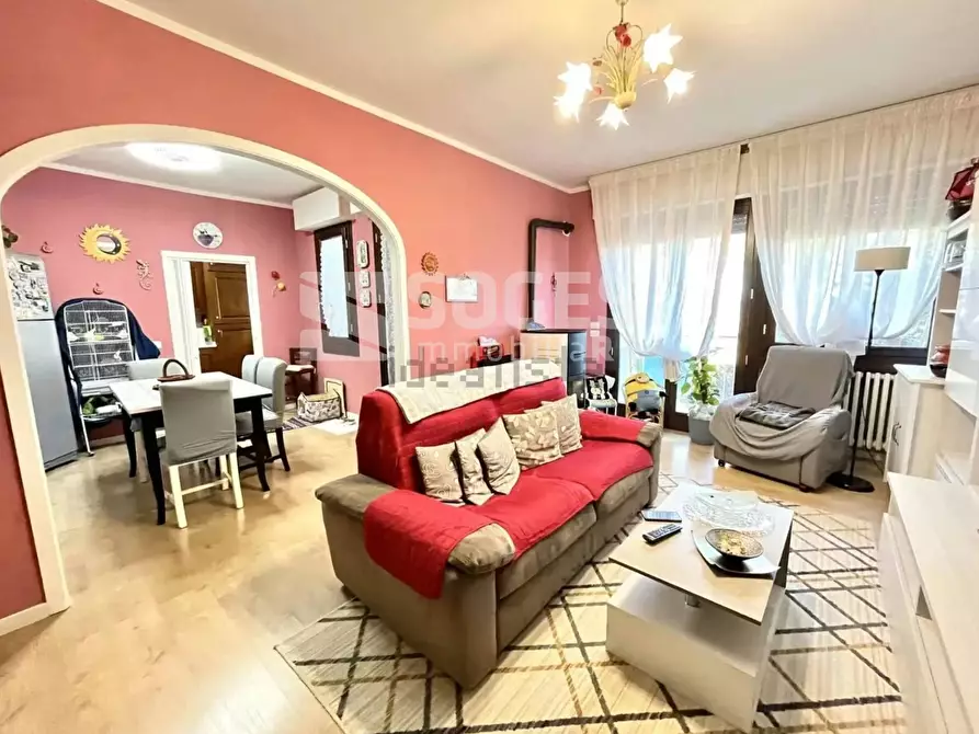 Immagine 1 di Appartamento in vendita  in Via giovanni xxiii a Cavriglia