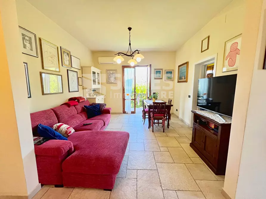 Immagine 3 di Appartamento in vendita  in Via Livorno a Loro Ciuffenna