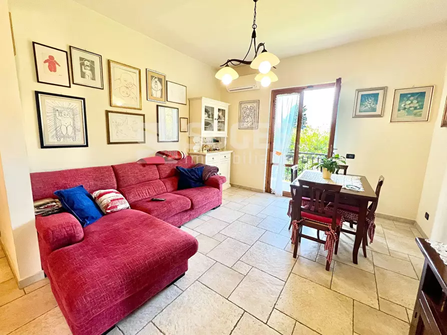 Immagine 4 di Appartamento in vendita  in Via Livorno a Loro Ciuffenna