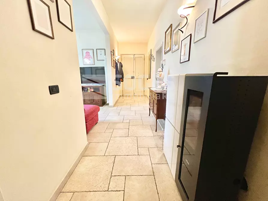 Immagine 11 di Appartamento in vendita  in Via Livorno a Loro Ciuffenna