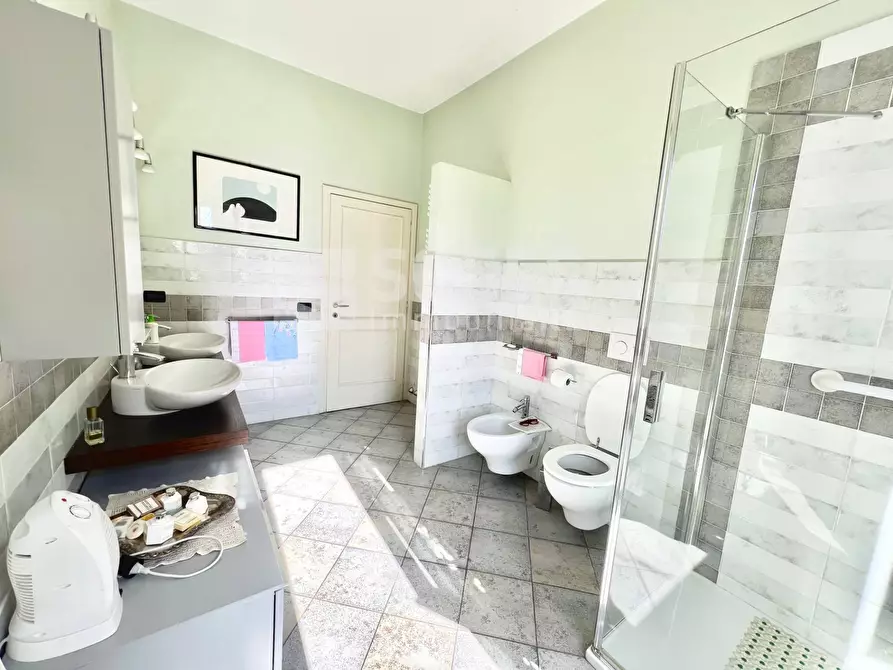 Immagine 17 di Appartamento in vendita  in Via Livorno a Loro Ciuffenna