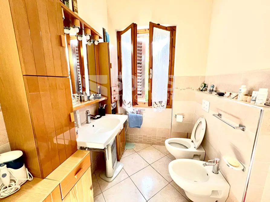 Immagine 25 di Appartamento in vendita  in Via Livorno a Loro Ciuffenna