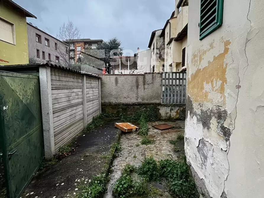 Immagine 25 di Appartamento in vendita  in via piave a Montevarchi