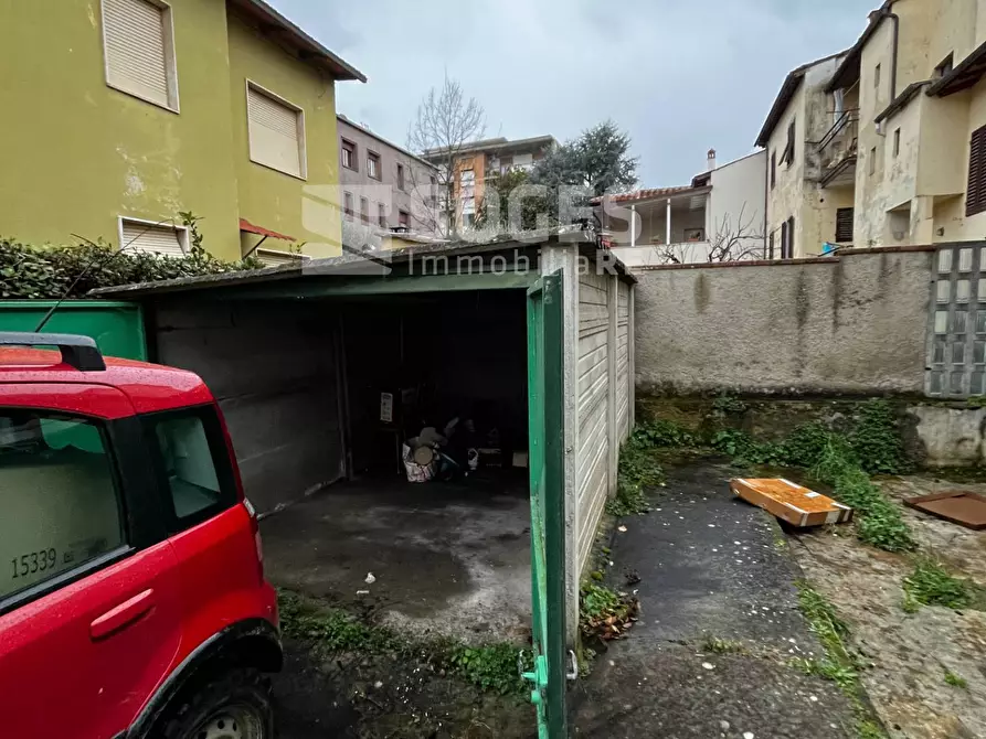 Immagine 26 di Appartamento in vendita  in via piave a Montevarchi