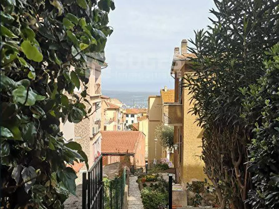 Immagine 30 di Appartamento in vendita  in Via della Costa a Monte Argentario