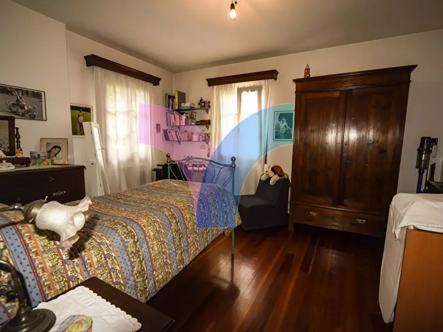 Immagine 23 di Villa in vendita  in piazza vittorio emanuele a Arcade