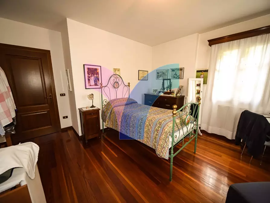 Immagine 24 di Villa in vendita  in piazza vittorio emanuele a Arcade