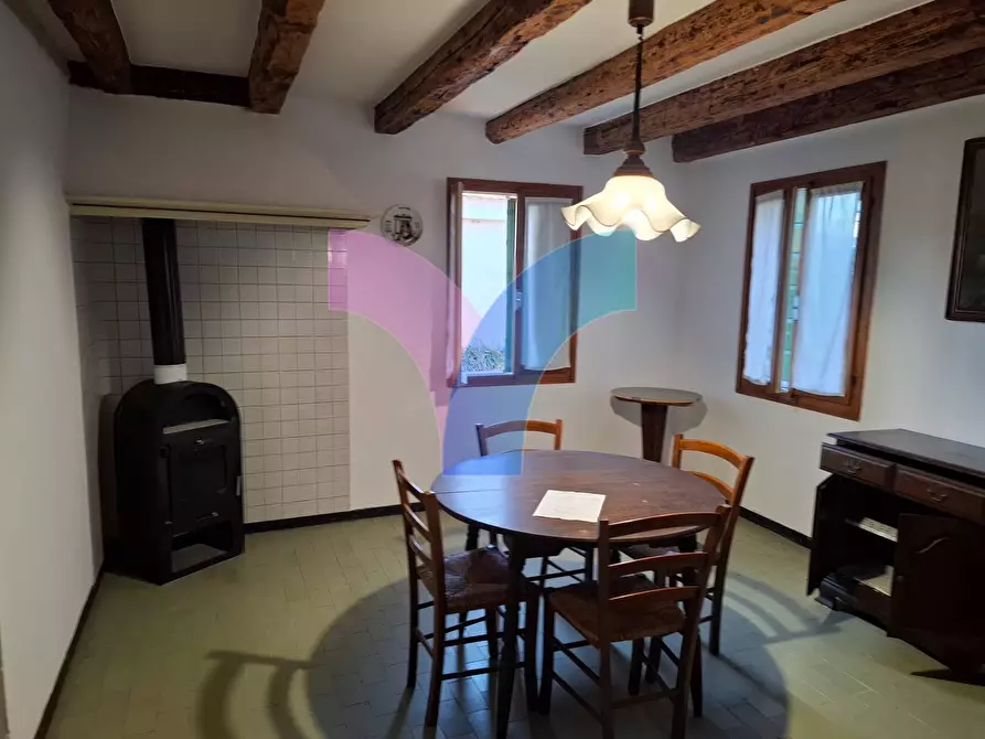 Immagine 5 di Rustico / casale in vendita  in via cal di breda a Treviso