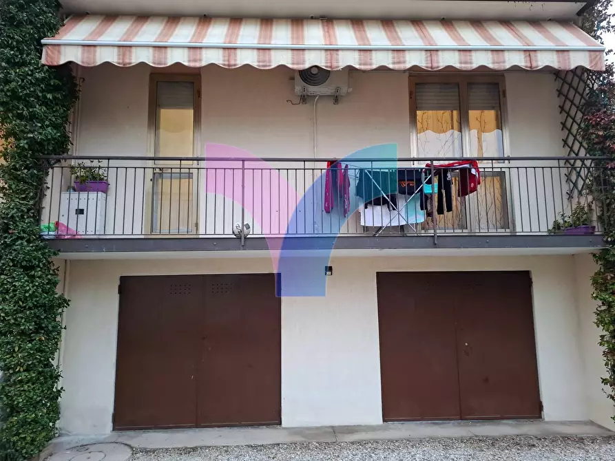 Immagine 2 di Appartamento in vendita  in via Zeniol a Treviso