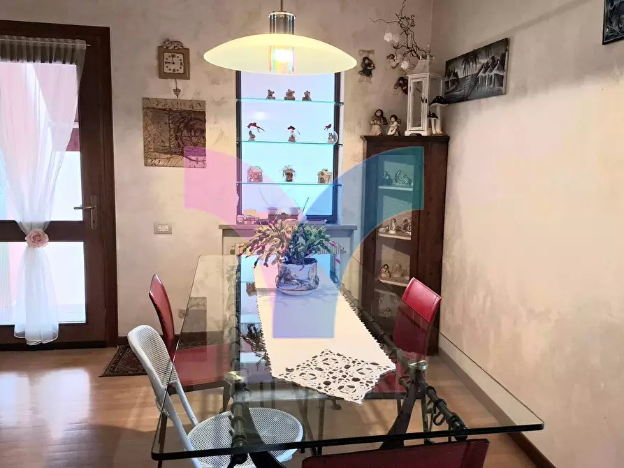 Immagine 4 di Appartamento in vendita  in via sant'andrea a Montebelluna