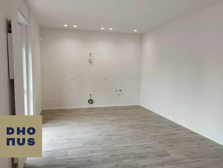 Immagine 2 di Appartamento in vendita  in Via XXIV Maggio a Bergamo